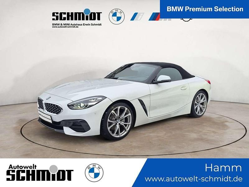 Gebraucht BMW Z4 Sport Line 197 PS (144 kW) 2021 Mineralweiß metallic Cabrio