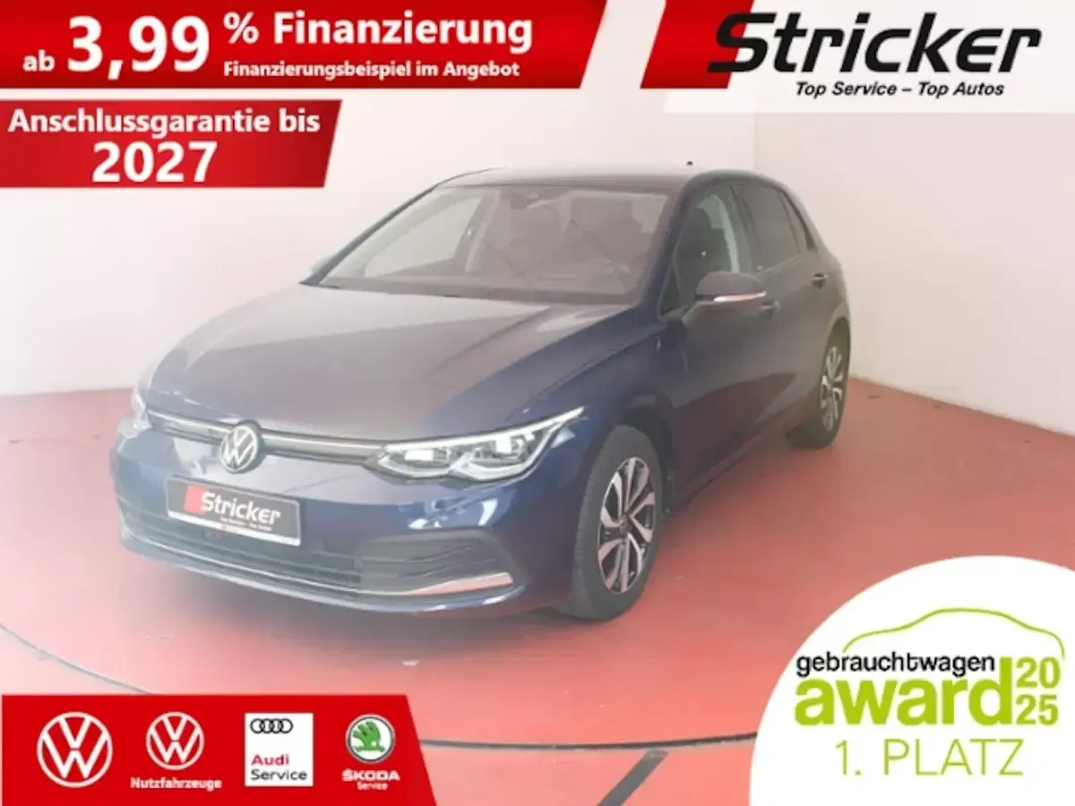 Gebraucht VW Golf VIII Active 150 PS (110 kW) 2022 Atlantic blue metallic (metallic) Limousine
