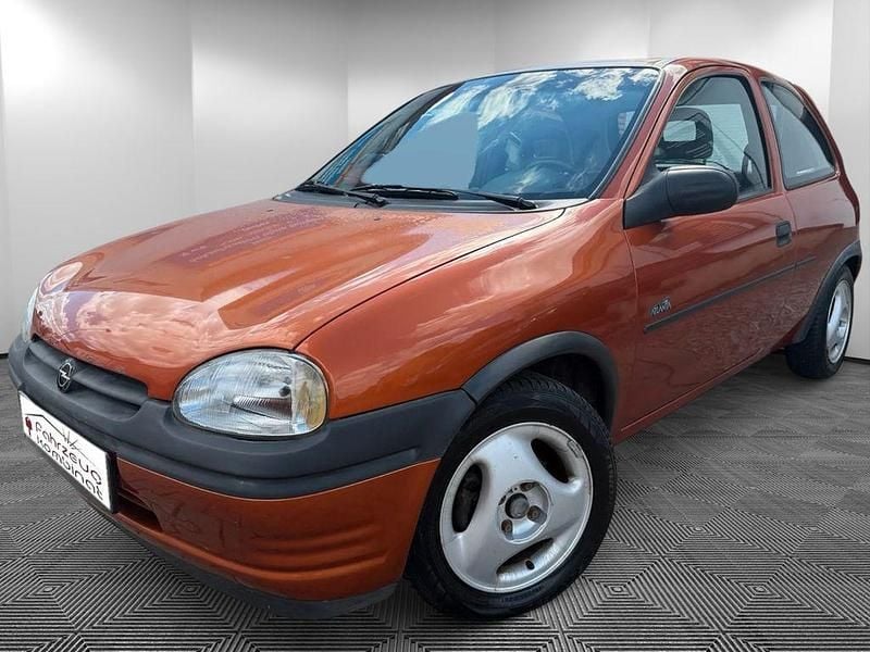 Orange Gebraucht 1996 Opel Corsa Kleinwagen | 890 € (Fairer Preis) - Bild 1/4