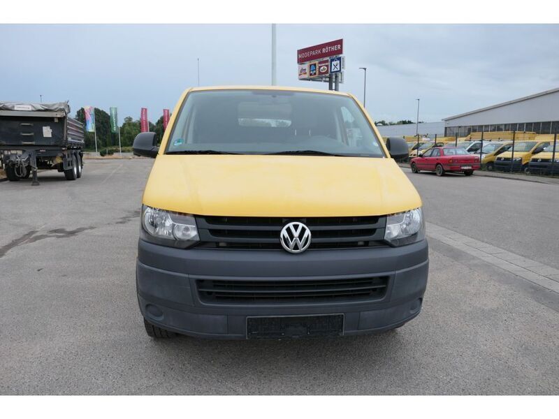 Gebraucht VW T5 84 PS (61 kW) 2010 Ginstergelb r1032 Van
