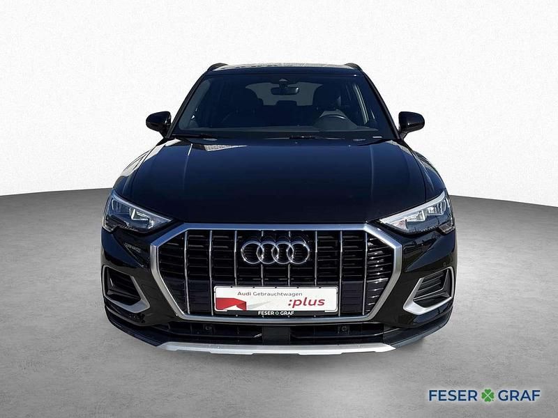 Gebraucht Audi Q3 Ambiente 150 PS (110 kW) 2022 Mythosschwarz metallic SUV
