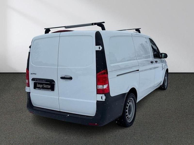 Gebraucht Mercedes e-Vito 85 kW (116 PS) 2021 Weiß Van / Kleinbus