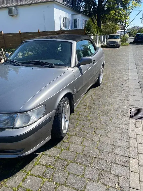 Occasion Saab 9-3 Cabriolet 150 ch (110 kW) 2001 Noir Cabriolet
