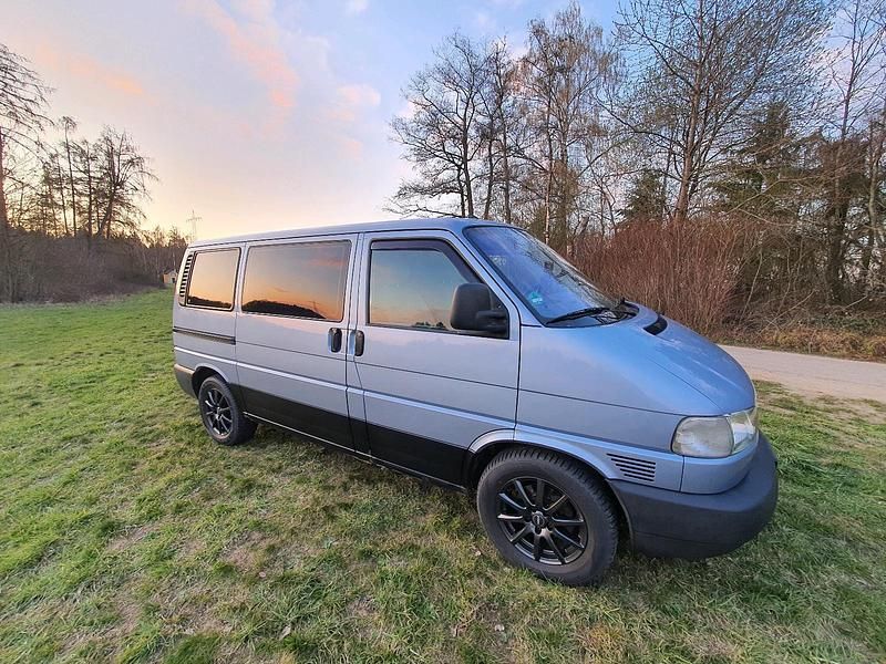 Second-hand VW T4 88 CP (64 kW) 2002 Andere farben Van