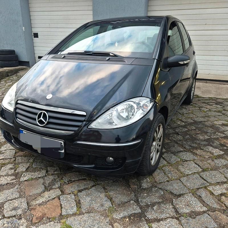 Schwarz Gebraucht 2007 Mercedes A150 Kombi | 1.000 € - Bild 1/4