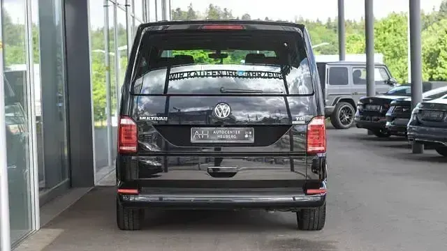 Gebraucht VW Multivan 150 PS (110 kW) 2015 Schwarz Van / Kleinbus