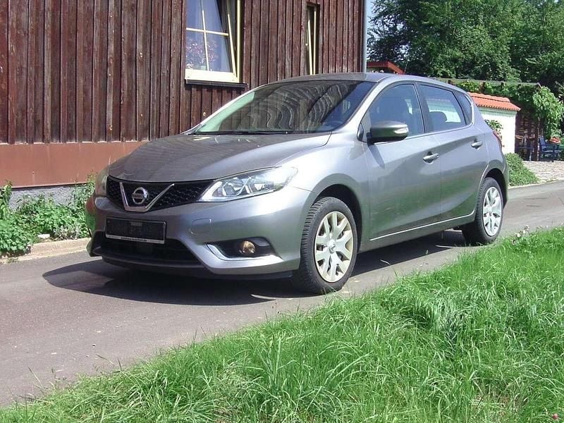 Grau Gebraucht 2017 Nissan Pulsar Limousine | 7.500 € (Superpreis) - Bild 1/4