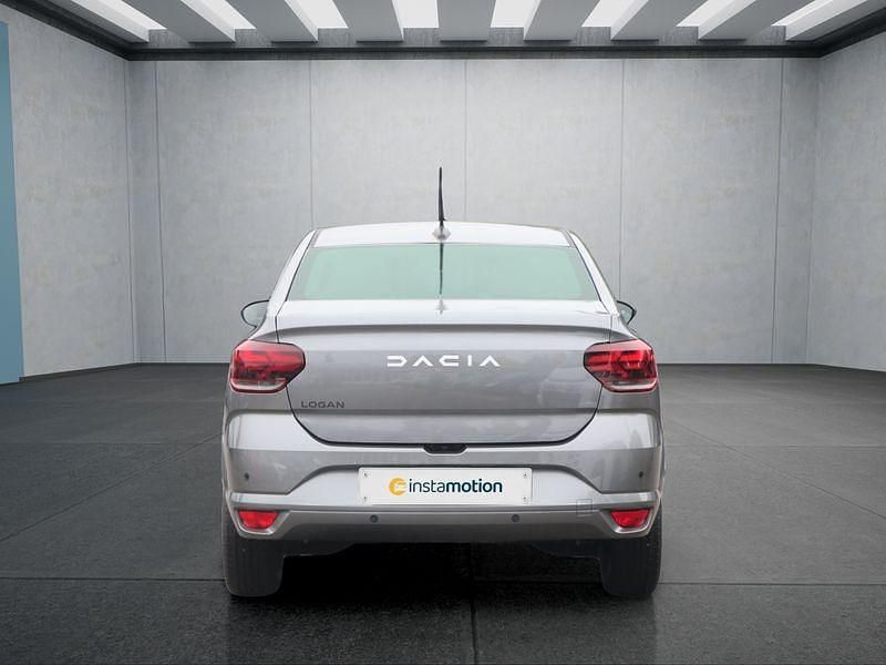 Gebraucht Dacia Logan 90 PS (66 kW) 2024 Grau Limousine