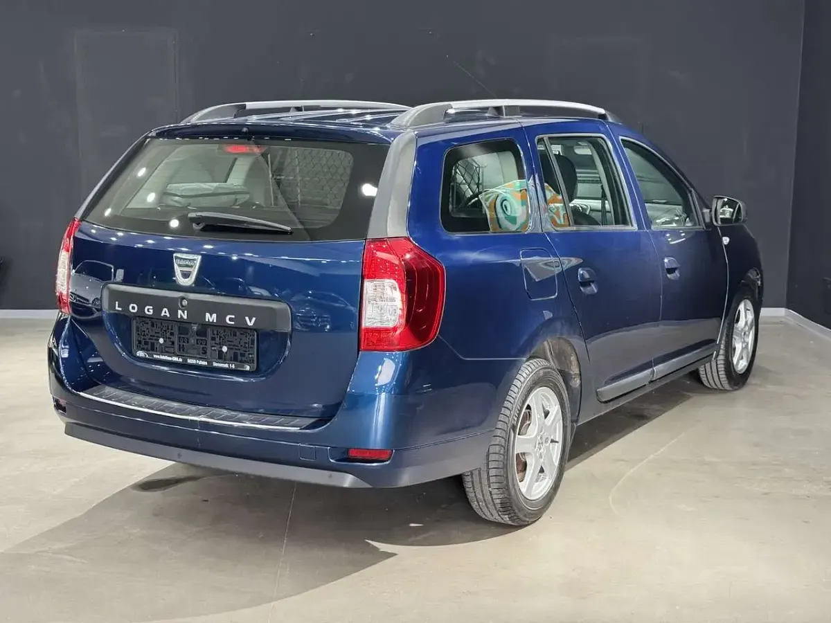 Gebraucht Dacia Logan Prestige 90 PS (66 kW) 2016 Blau cosmos Kombi