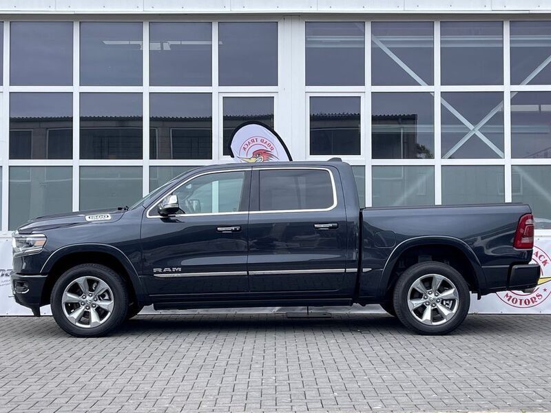 Gebraucht Dodge Ram Limited 401 PS (294 kW) 2019 Grau Pickup