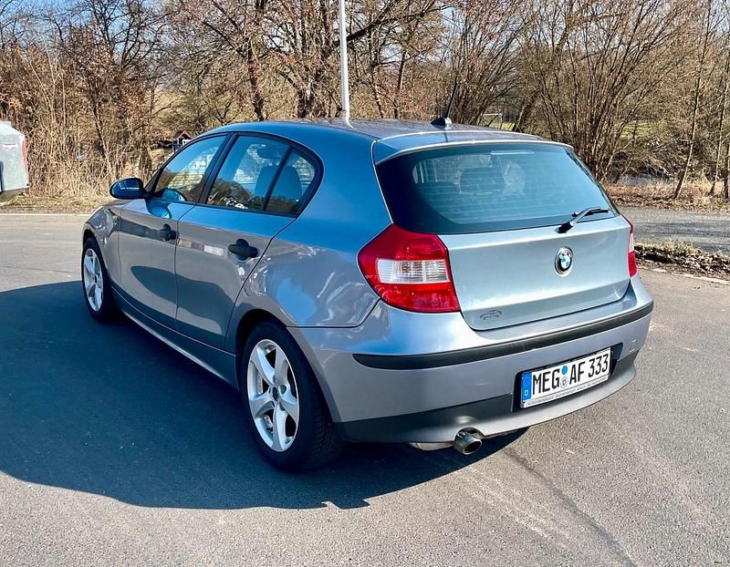 Gebraucht BMW 116 116 PS (85 kW) 2005 Grau Kleinwagen