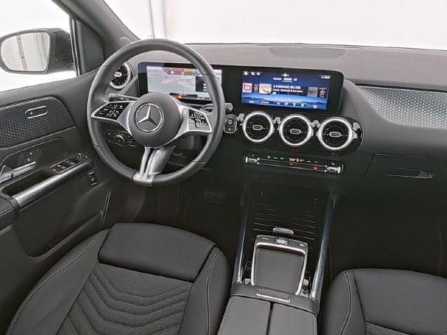Gebraucht Mercedes B180 136 PS (100 kW) 2024 Van / Kleinbus