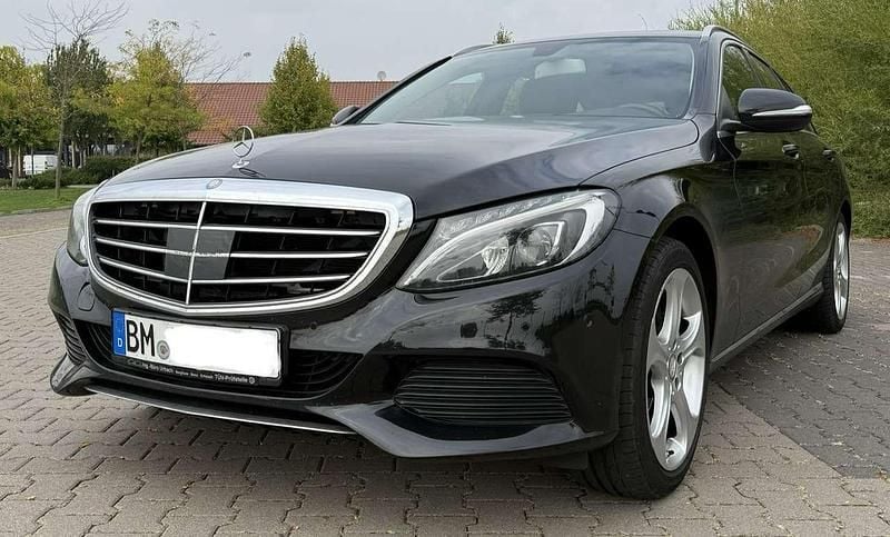 Schwarz Gebraucht 2015 Mercedes C200 Exclusive Kombi | 15.990 € (Fairer Preis) - Bild 1/4