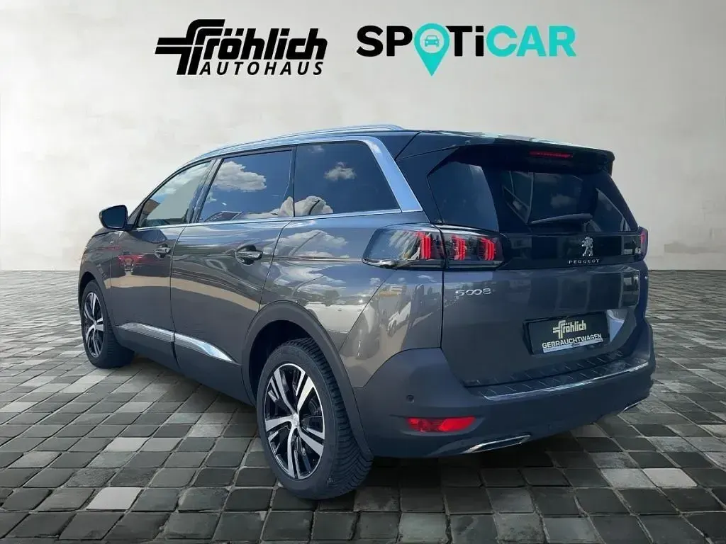 Gebraucht Peugeot 5008 GT 131 PS (96 kW) 2024 Platinium grau metallic (metallic) SUV