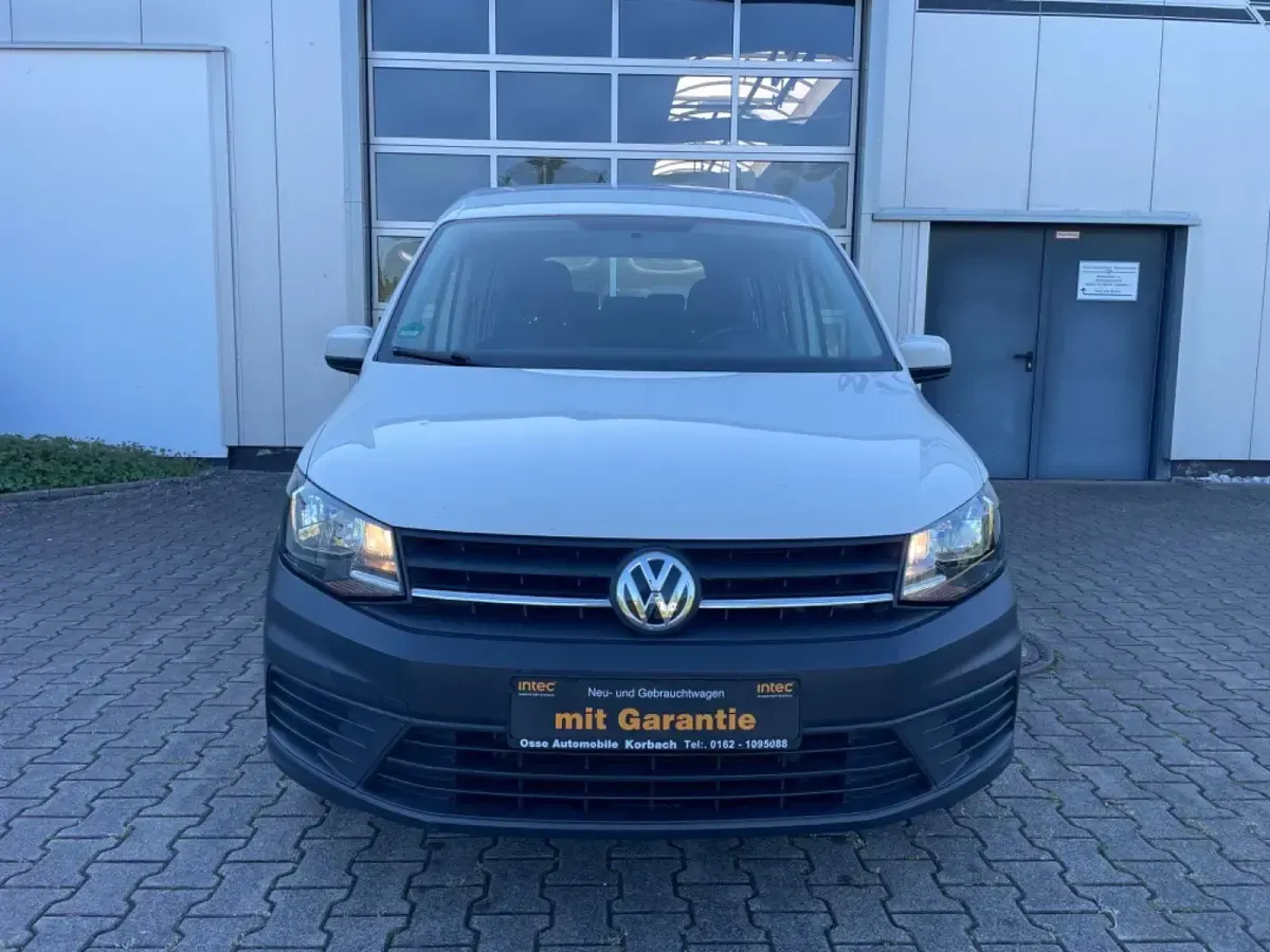 Gebraucht VW Caddy Trendline 102 PS (75 kW) 2017 Weiß Van / Kleinbus