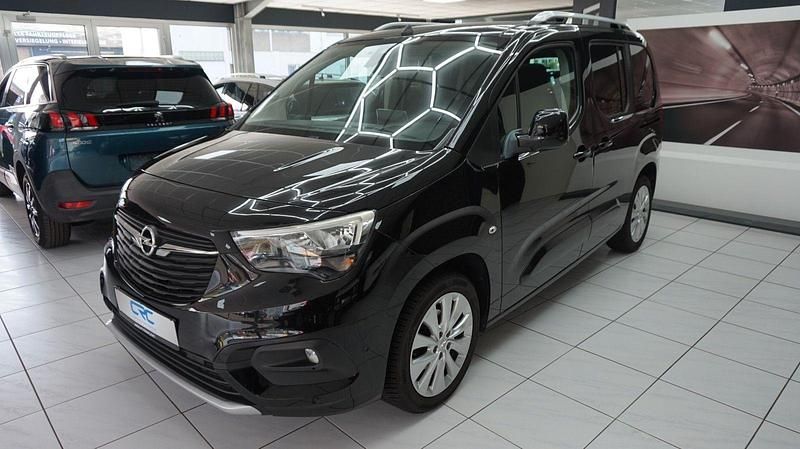 Gebraucht Opel Combo Innovation 110 PS (80 kW) 2019 Schwarz Van / Kleinbus
