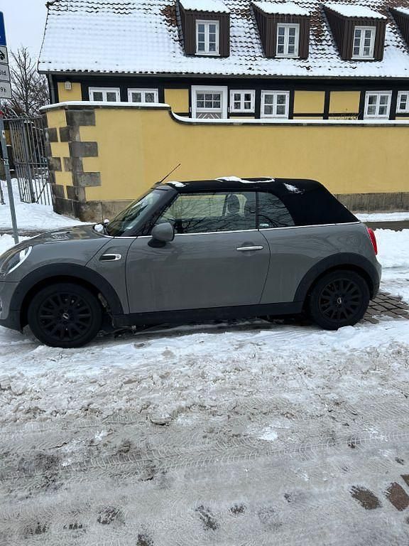 Grau Gebraucht 2019 Mini One Cabriolet Cabrio | 14.999 € (Fairer Preis) - Bild 1/4
