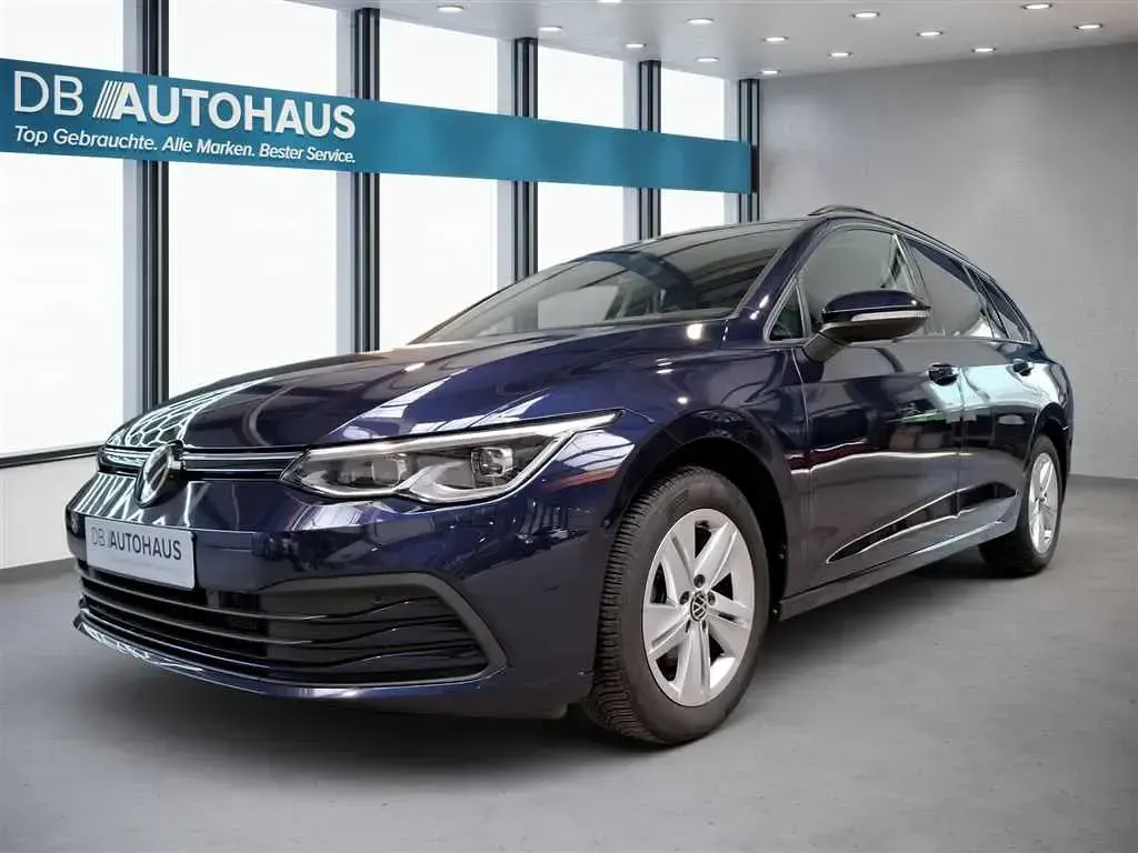 Gebraucht VW Golf VIII Life 150 PS (110 kW) 2024 Kombi