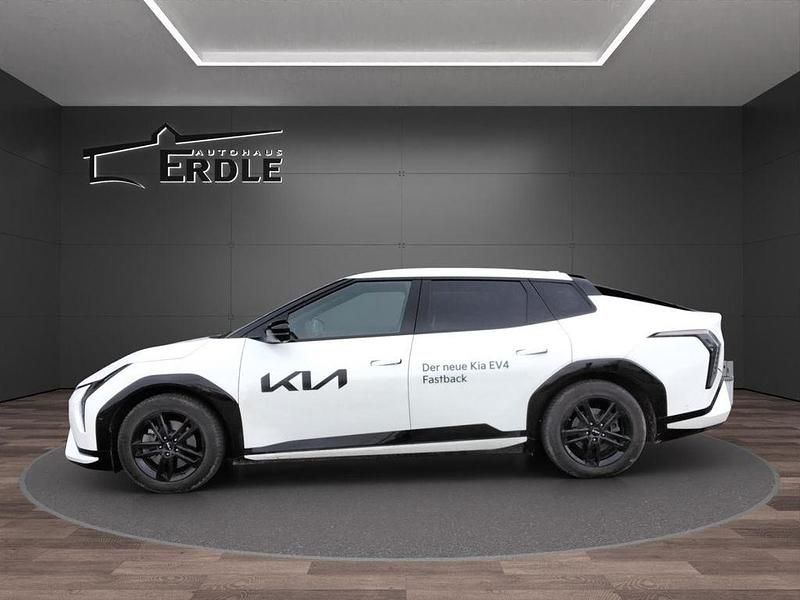 Gebraucht Kia EV4 150 kW (204 PS) 2025 Swp) snow white pearl (weiss Limousine