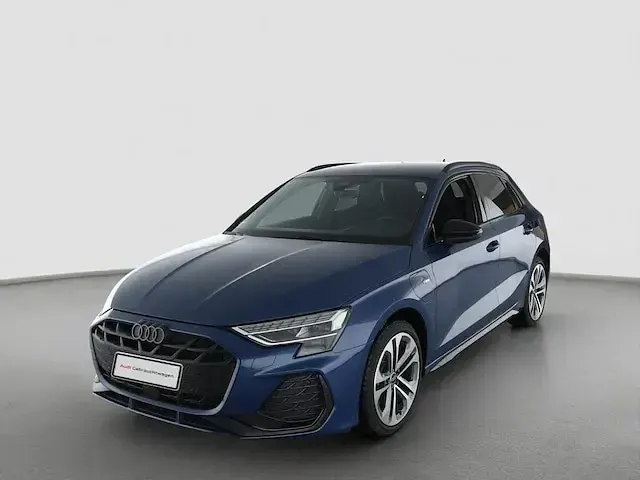 Usata Audi A3 Sportback e-tron S-Line 204 CV (150 kW) 2025 Blu Utilitaria