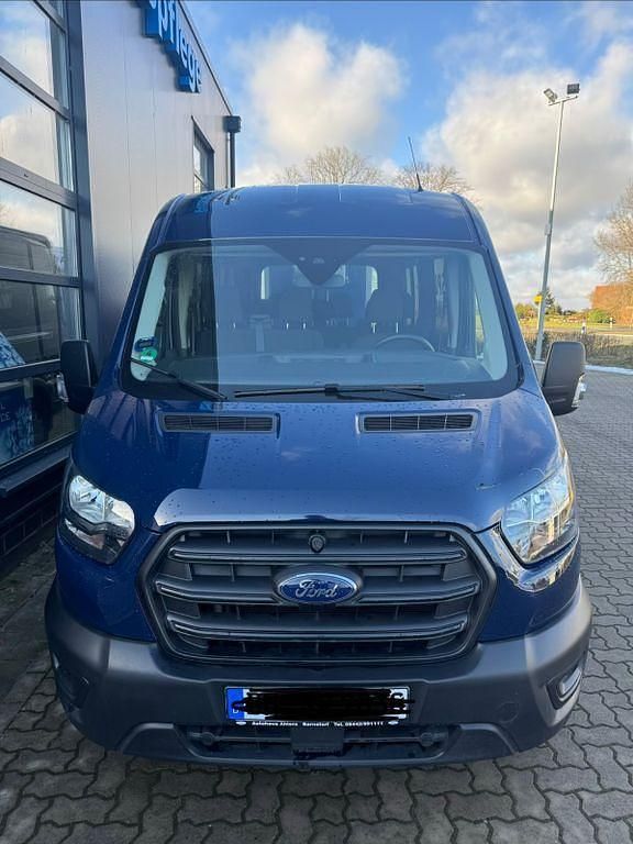 Blau Gebraucht 2023 Ford Transit Trend Kombi | 48.880 € - Bild 1/4