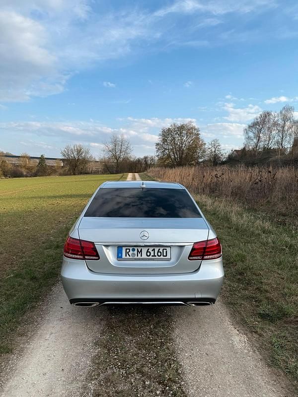 Gebraucht Mercedes E350 252 PS (185 kW) 2013 Silber Limousine