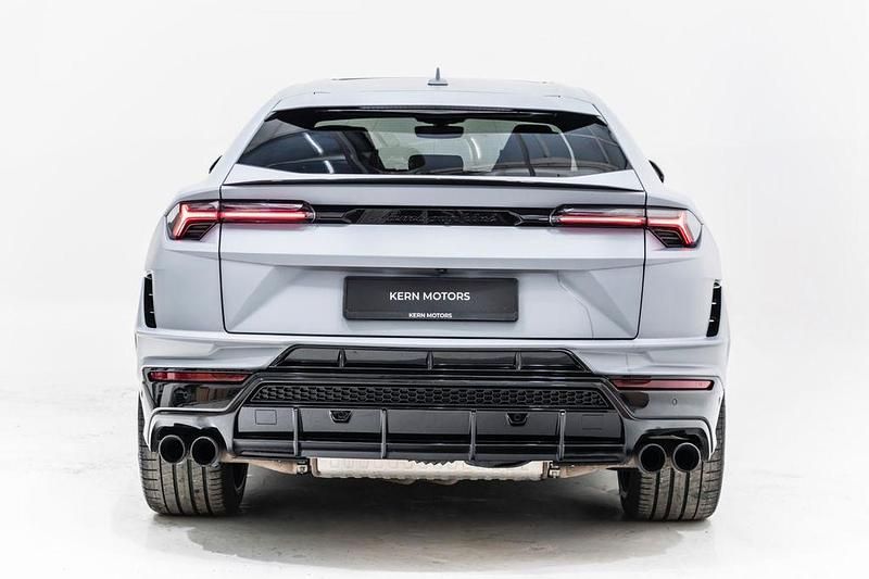 Gebraucht Lamborghini Urus 666 PS (489 kW) 2025 Grau SUV