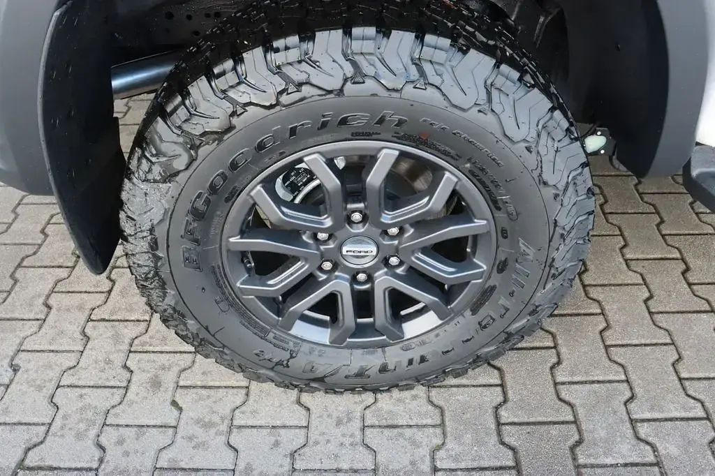 Neu Ford Ranger Raptor 292 PS (214 kW) 2026 Arctic white Pickup
