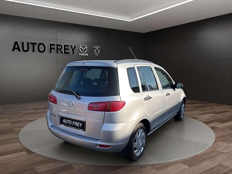 Gebraucht Mazda 2 Comfort 75 PS (55 kW) 2004 Sternsilber met Kleinwagen