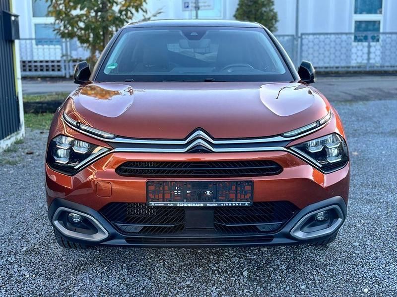 Orange Gebraucht 2021 Citroën C4 Shine Limousine | 15.999 € (Guter Preis) - Bild 1/4
