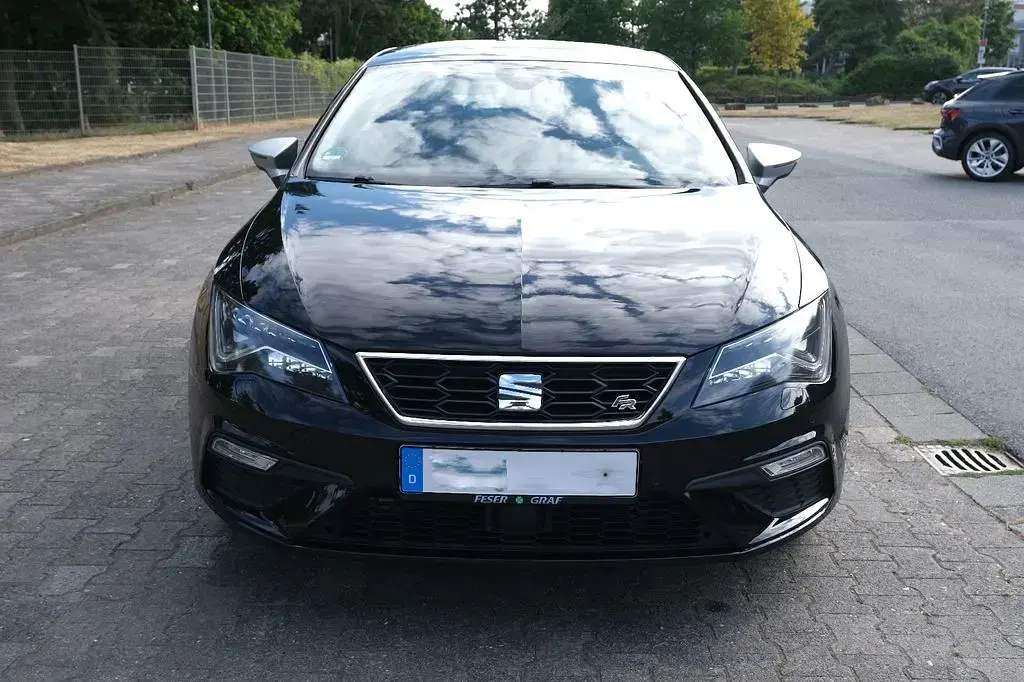 Gebraucht Seat Leon Beats 190 PS (139 kW) 2018 Schwarz Limousine