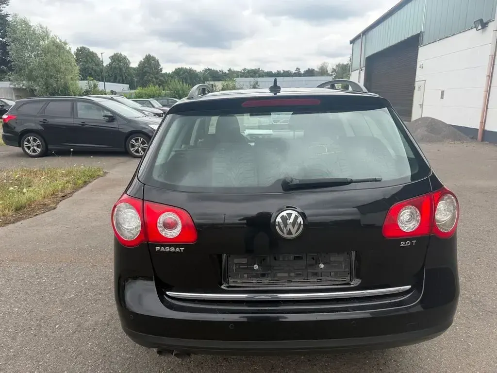 Gebraucht VW Passat Comfortline 110 PS (80 kW) 2009 Schwarz Kombi