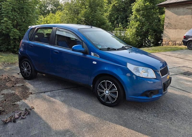 Blau Gebraucht 2008 Chevrolet Aveo Kleinwagen | 1.190 € (Fairer Preis) - Bild 1/4