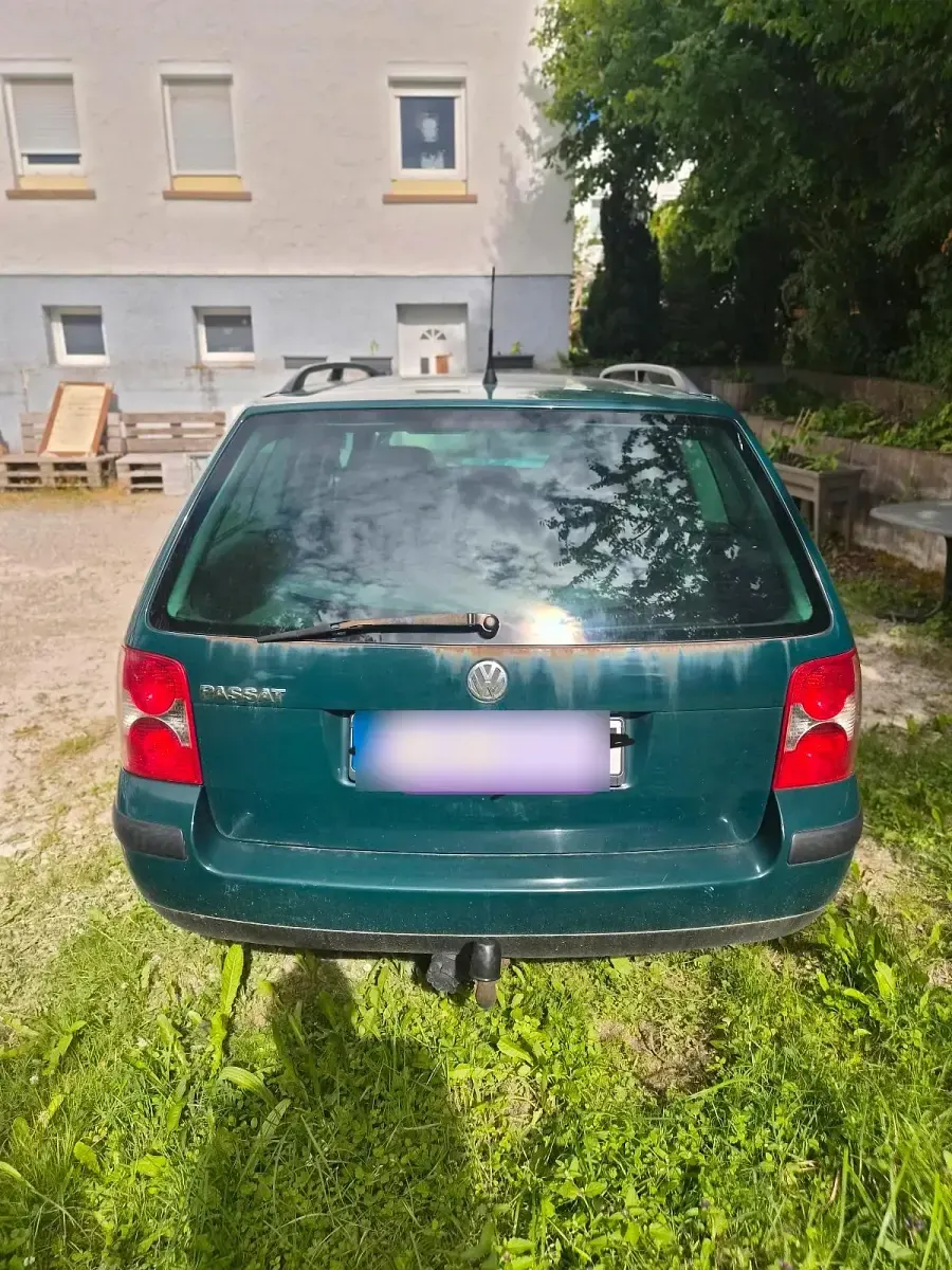Gebraucht VW Passat 102 PS (75 kW) 2003 Grün Kombi