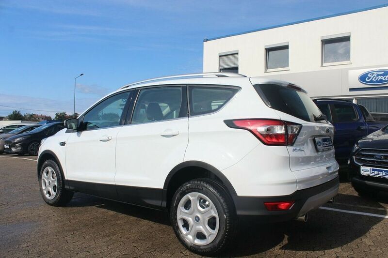 Gebraucht Ford Kuga Cool & Connect 120 PS (88 kW) 2019 Weiß SUV