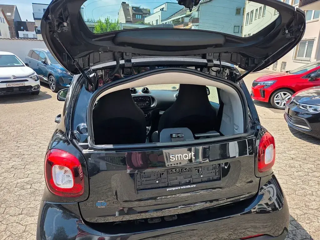Gebraucht Smart ForTwo Electric Drive 60 kW (82 PS) 2022 Schwarz Coupé