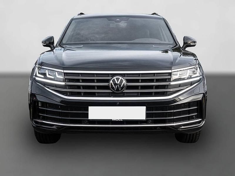 Gebraucht VW Touareg Elegance 286 PS (210 kW) 2025 Schwarz SUV