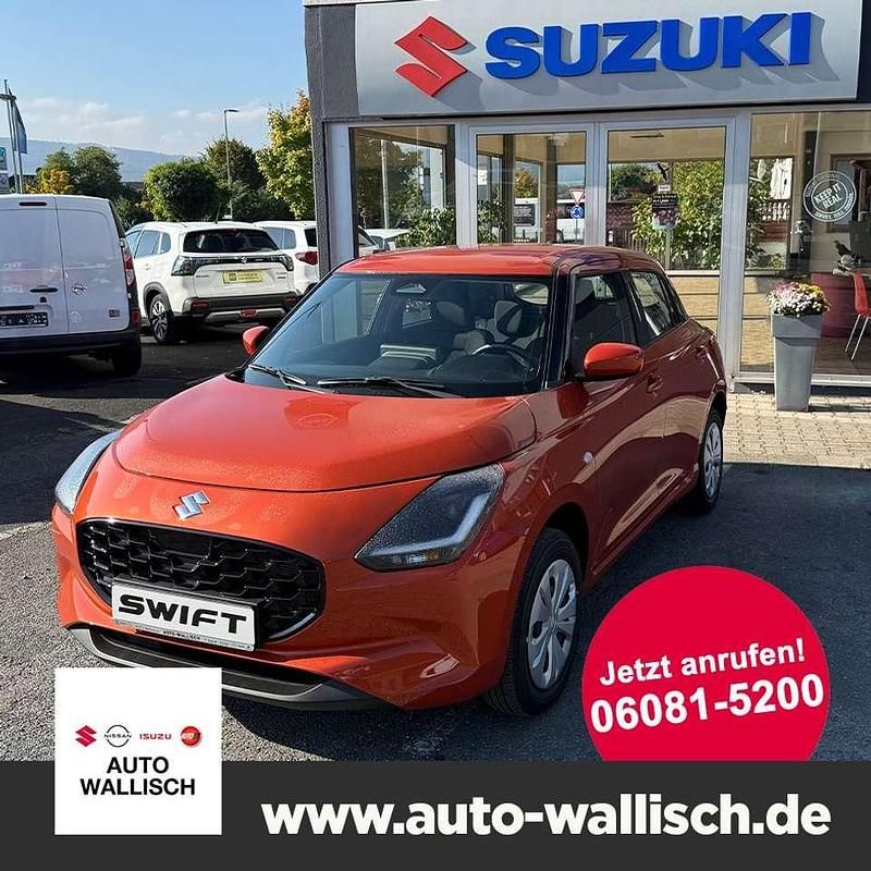 Neu Suzuki Swift Club 83 PS (61 kW) 2025 Flame orange pearl metallic Kleinwagen