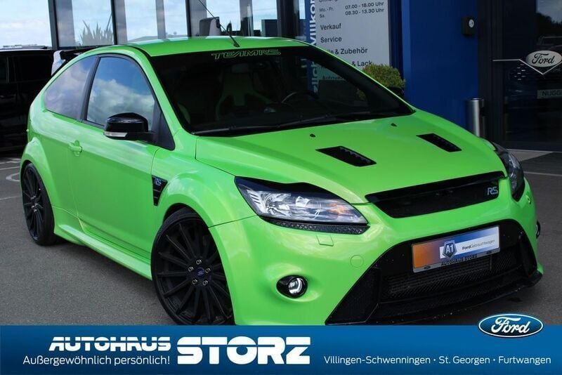 Grün Gebraucht 2010 Ford Focus RS Limousine | 29.990 € - Bild 1/4