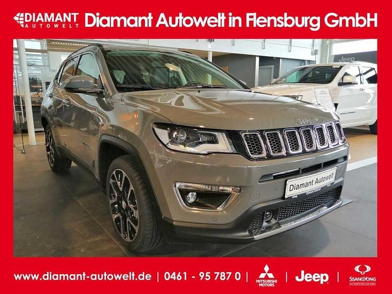 Grau Gebraucht 2020 Jeep Compass Limited SUV | 19.900 € (Fairer Preis) - Bild 1/4
