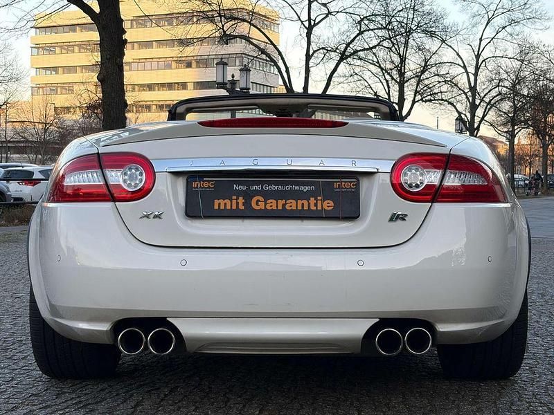 Gebraucht Jaguar XKR 510 PS (375 kW) 2011 Weiß Cabrio