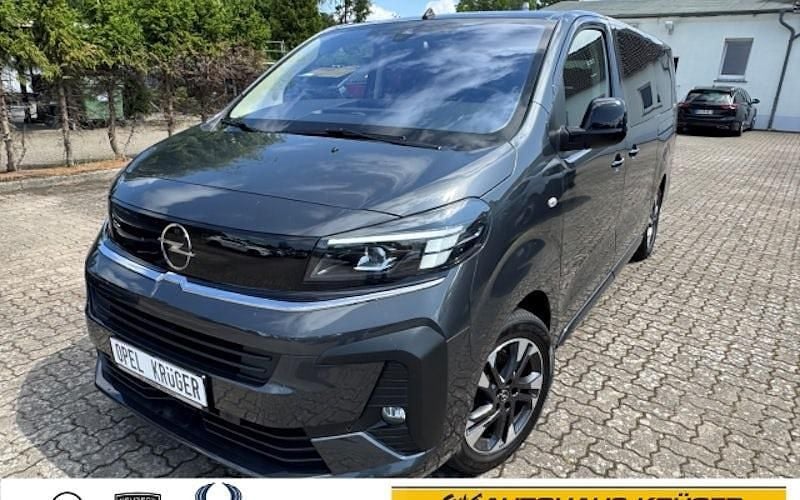 Grau Gebraucht 2024 Opel Zafira Life Selection Van | 35.900 € (Superpreis) - Bild 1/4