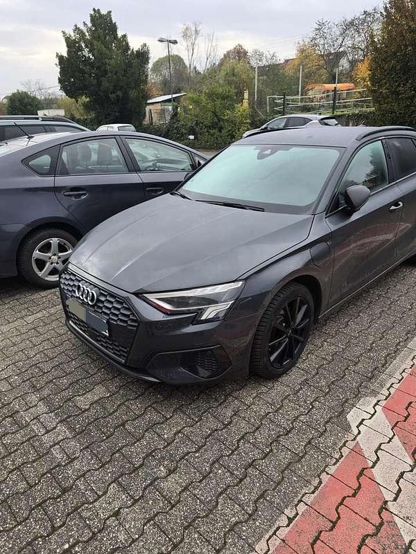 Gebraucht Audi A3 Advanced 204 PS (150 kW) 2021 Grau Kombi
