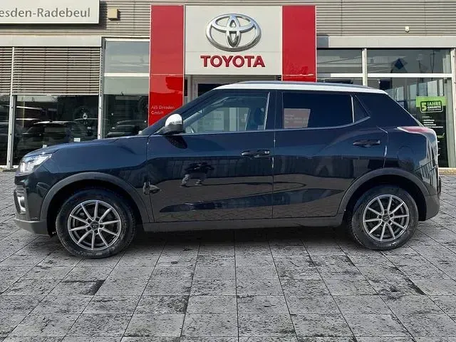 Gebraucht SsangYong Tivoli 128 PS (94 kW) 2022 Schwarz SUV