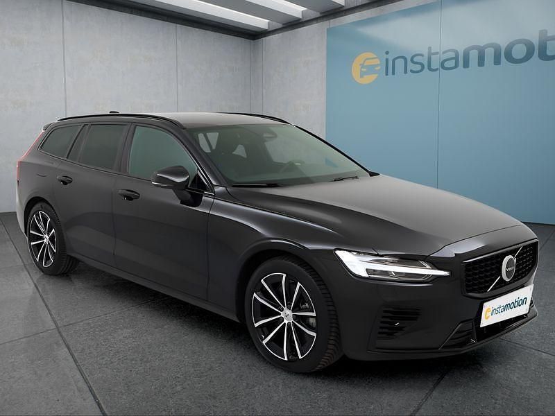 Gebraucht Volvo V60 398 PS (292 kW) 2022 Schwarz Kombi