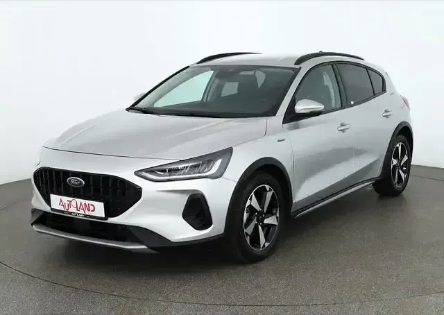 Second-hand Ford Focus Active 125 CP (91 kW) 2023 Argintiu Berlinǎ