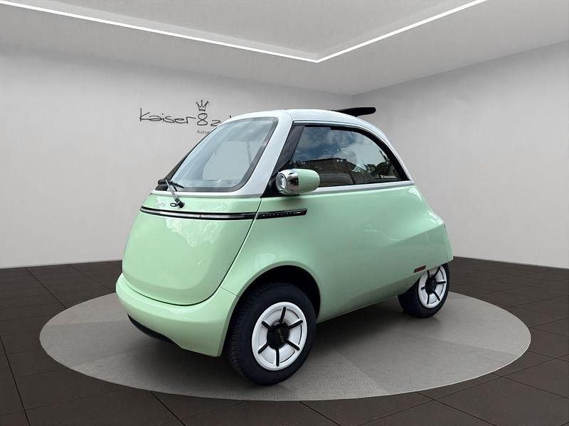 Neu Micro Microlino 11 kW (16 PS) 2025 Grün Kleinwagen