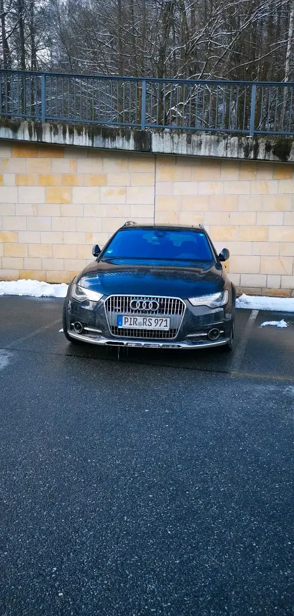 Gebraucht Audi A6 Allroad Comfort 313 PS (230 kW) 2013 Blau Kombi