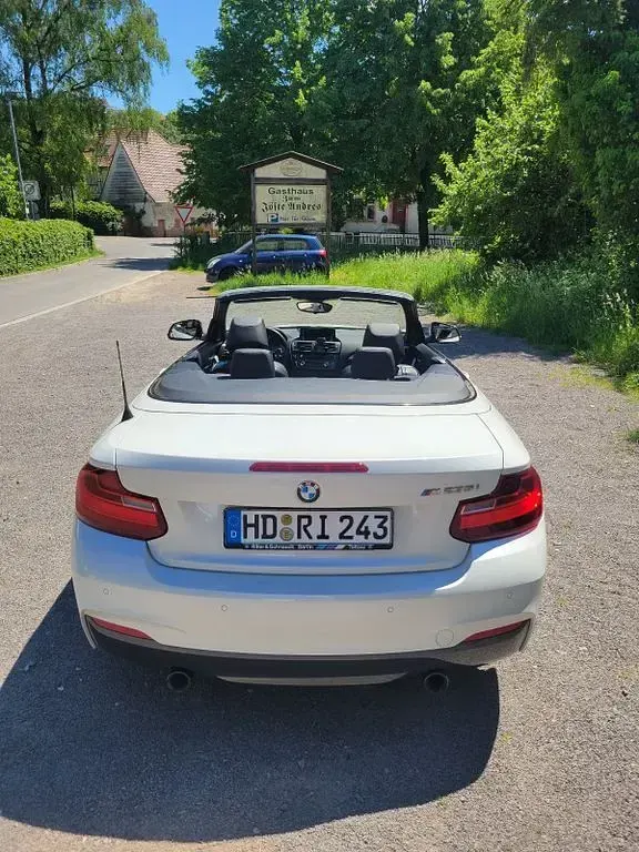 Gebraucht BMW M235 Sport Line 326 PS (239 kW) 2015 Weiß Cabrio