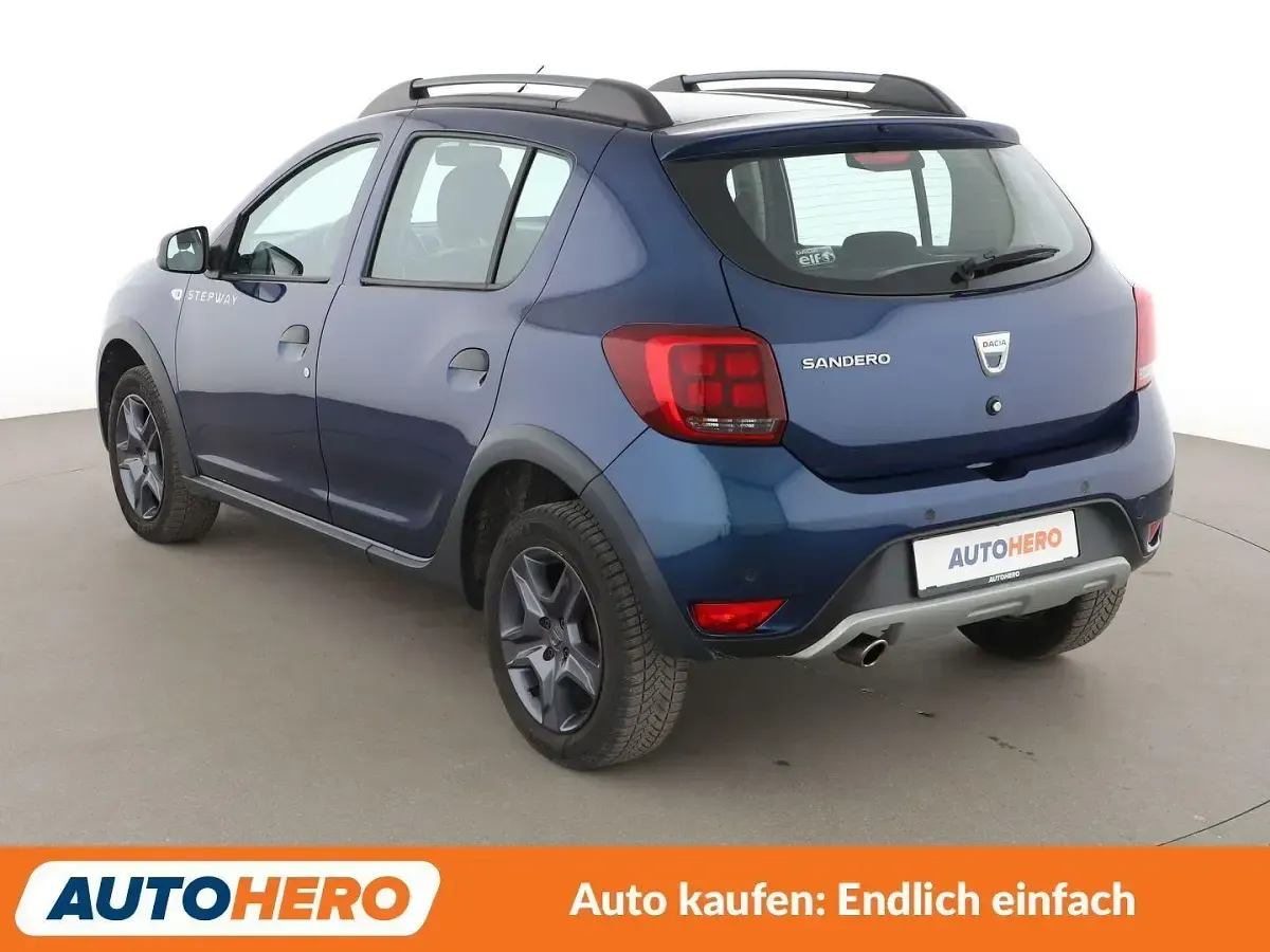 Gebraucht Dacia Sandero Prestige 90 PS (66 kW) 2017 Blau Kleinwagen